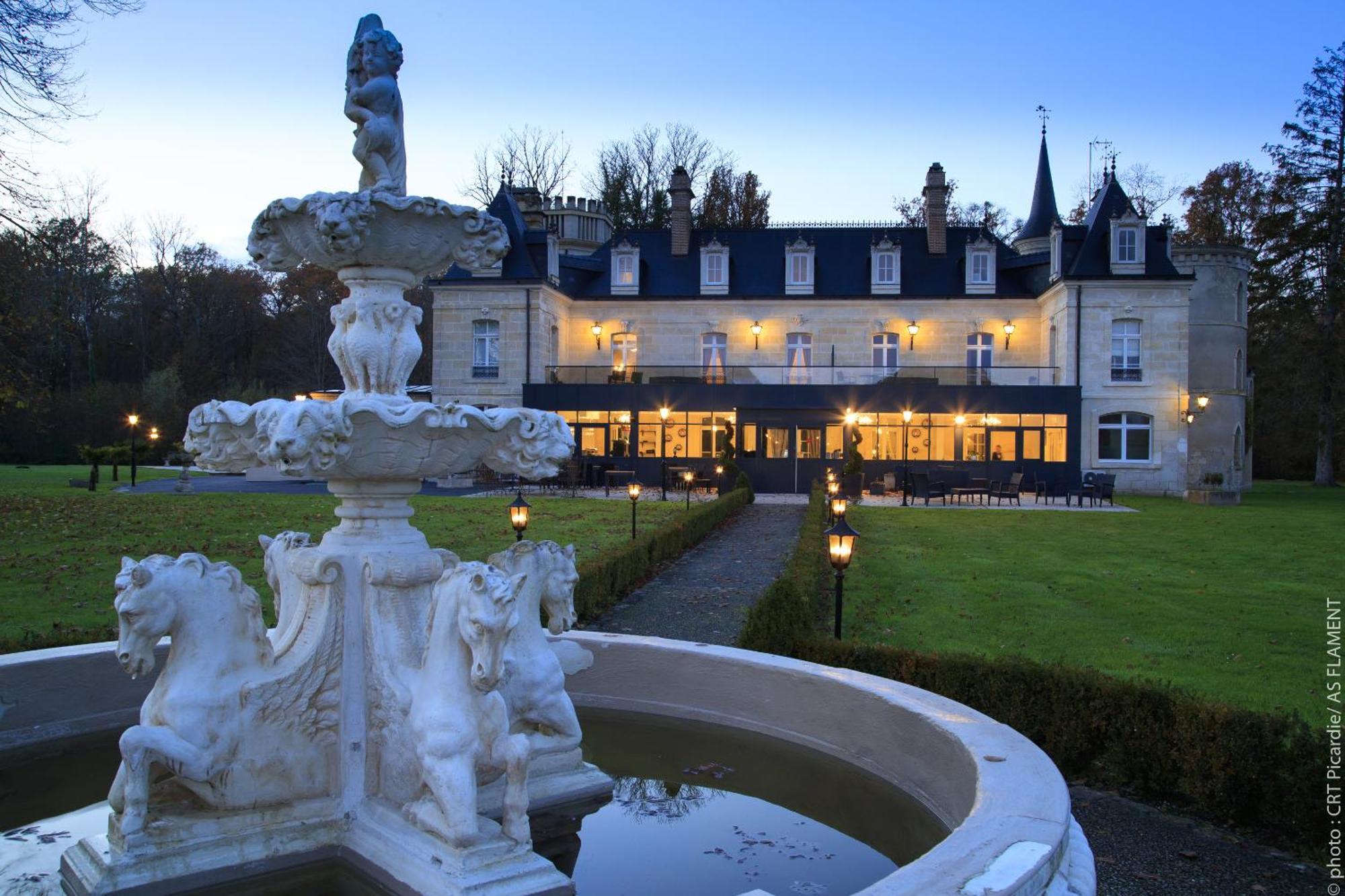 Chateau De Breuil Bed and Breakfast Bruyères-et-Montbérault Eksteriør billede